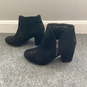 Diba Black Shoes Size 8